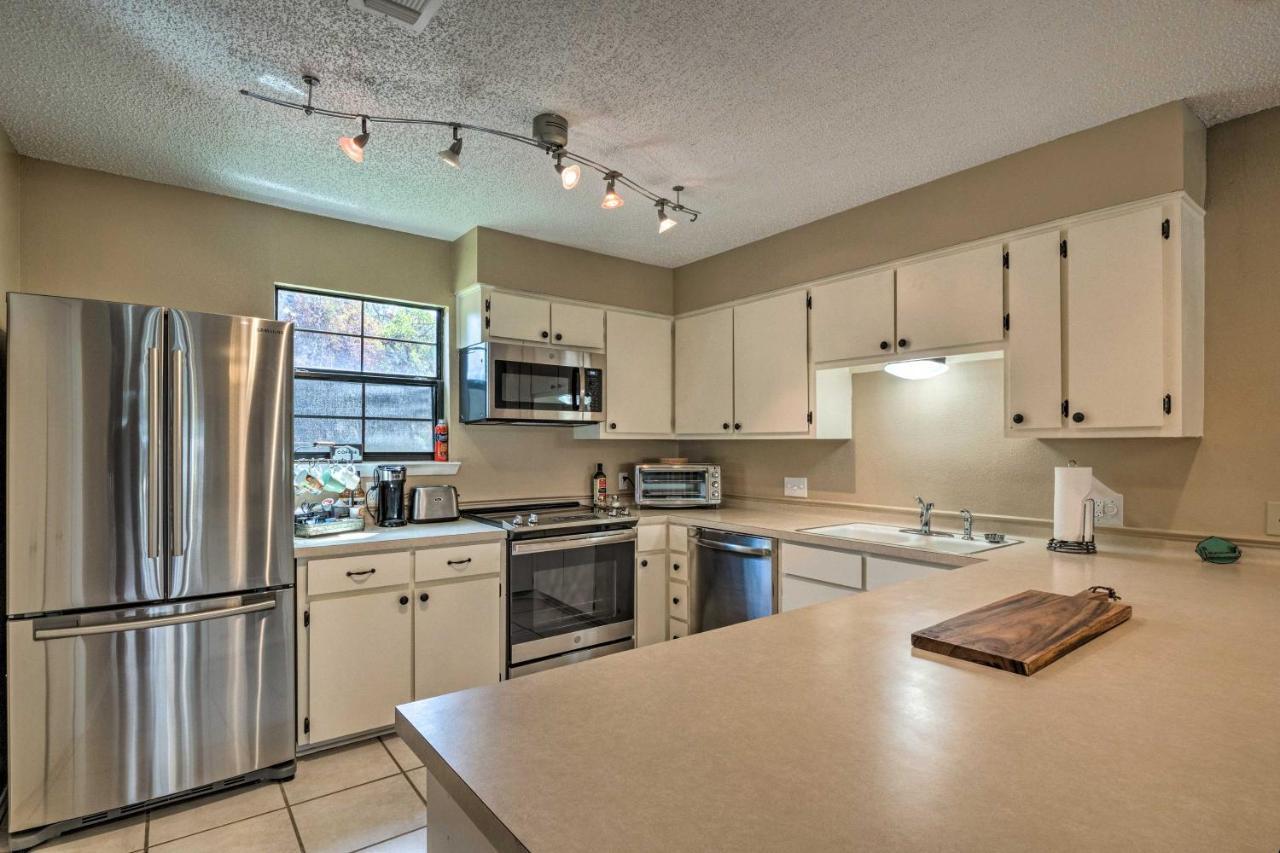 Horseshoe Bay Resort Townhome - Near Lake Lbj! 외부 사진