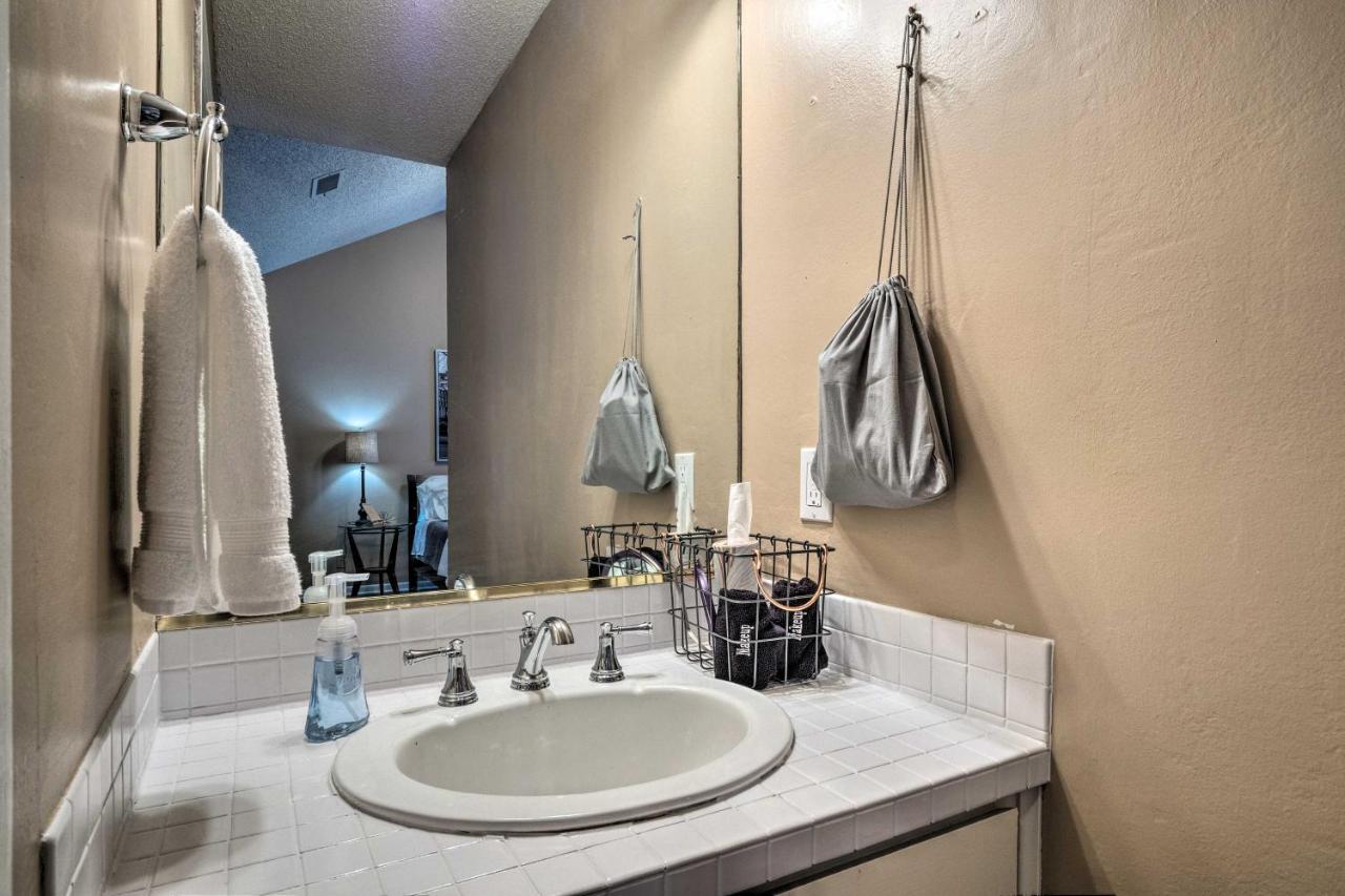 Horseshoe Bay Resort Townhome - Near Lake Lbj! 외부 사진